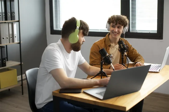 join-unichat-team join-unichat-team